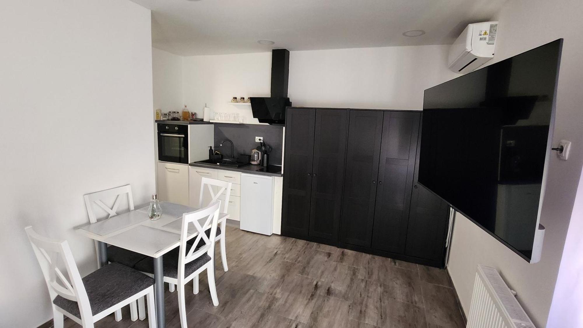 Apartamento Oniks Lipik Exterior foto